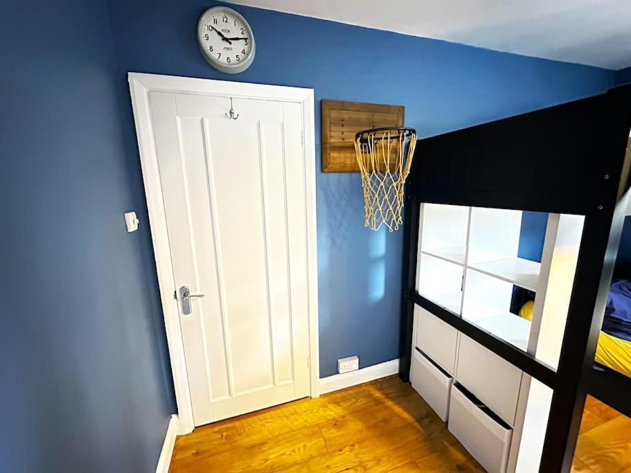 Villa Aldrich Villa, 5-bed Luxury House, Oxford, Parking *